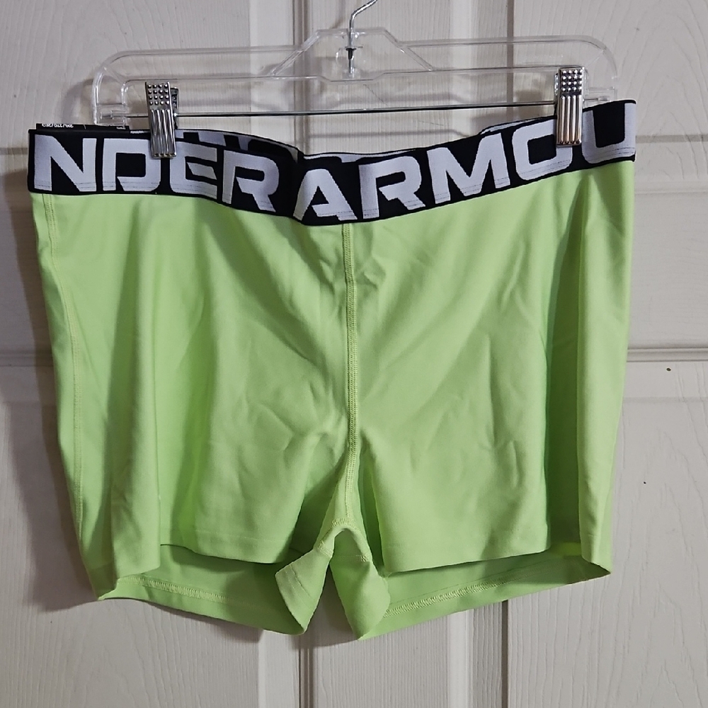 UNDER ARMOUR WOMEN'S MID RISE SHORTY COMPRESSION SHORT: NEON GREEN: NWT: SIZE 2X